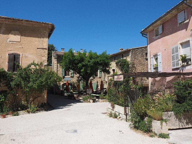 bail commercial region vaucluse